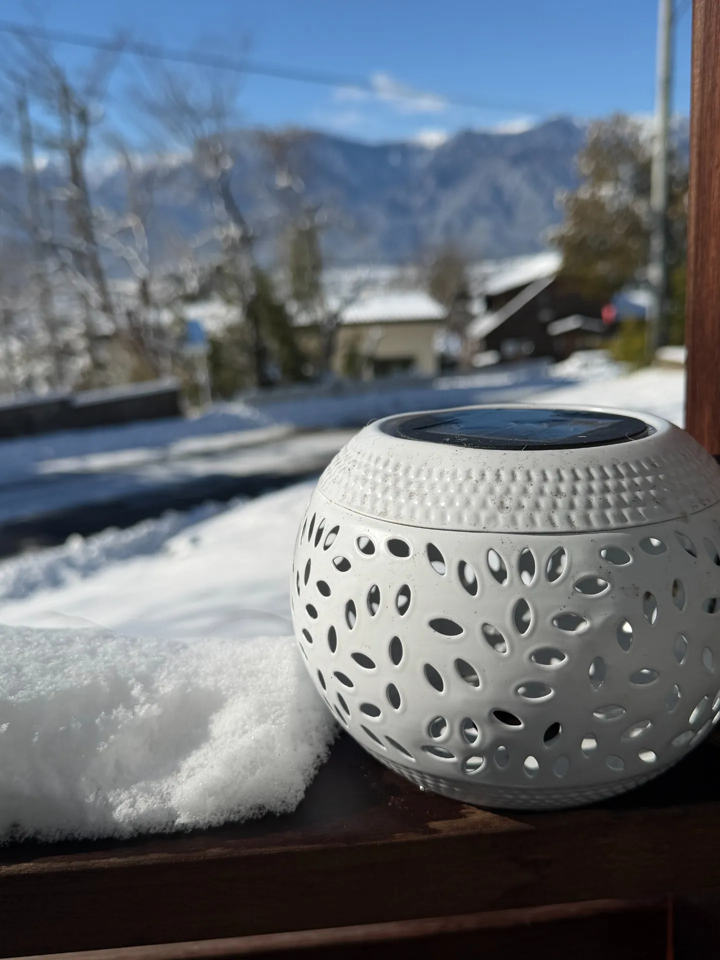 【長野 一棟貸し】冬の朝、雪の上で生まれたご縁｜池田町の一棟貸し宿 Cottage HACHIYA